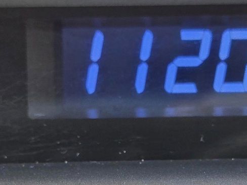 Used 2015 Toyota RAV4 Limited image 25