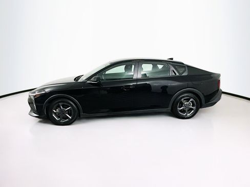 Used 2025 Kia K4 LXS image 4