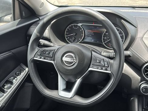 Used 2024 Nissan Sentra SV FWD image 25