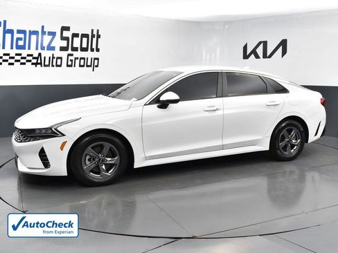 Used 2021 Kia K5 LXS image 2