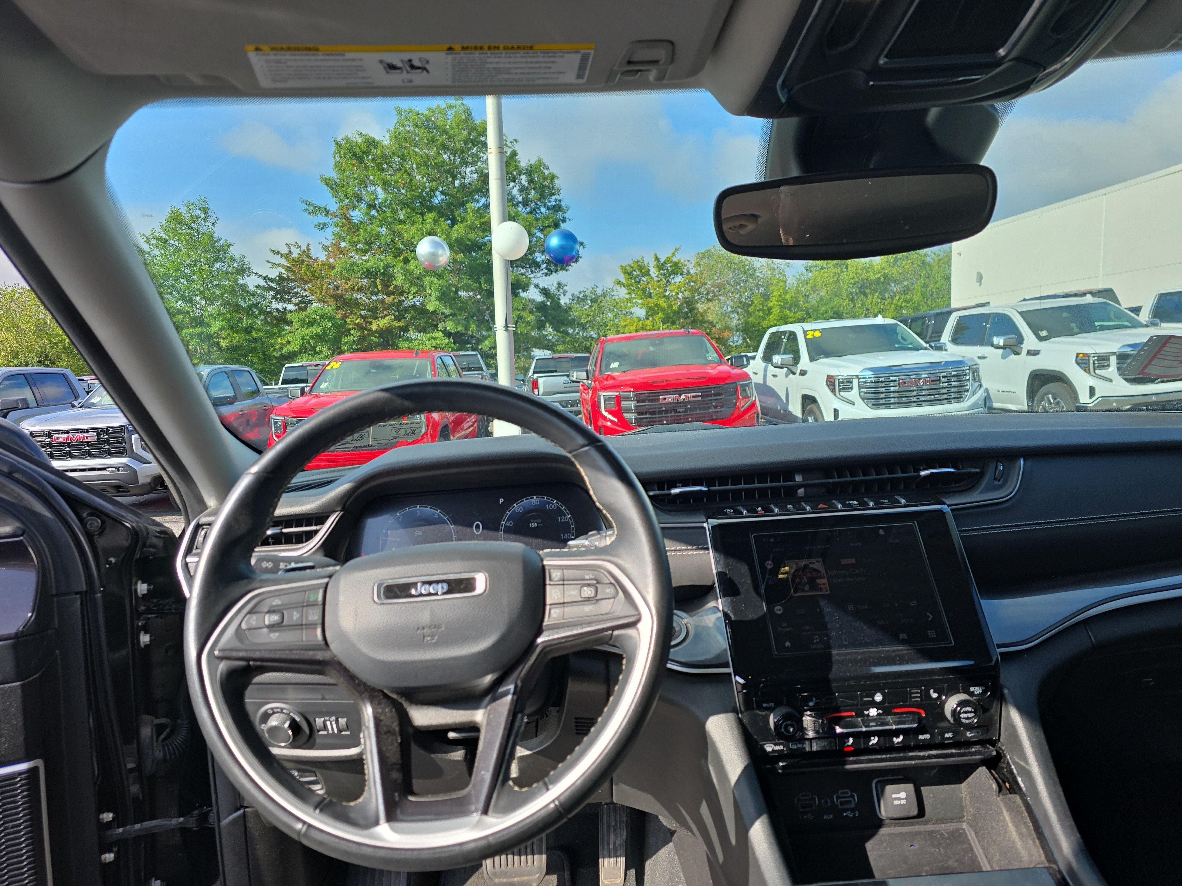 Used 2022 Jeep Grand Cherokee L Laredo w/ Luxury Tech Group I AWD/4WD image 19