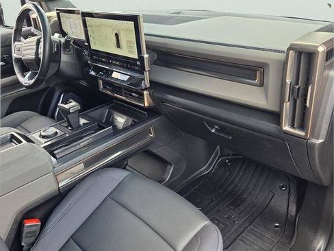 Certified 2025 GMC Hummer EV 3X AWD/4WD image 20