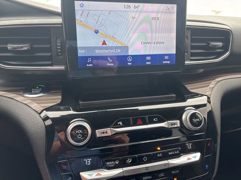 Used 2021 Ford Explorer Limited w/ Equipment Group 301A image 27