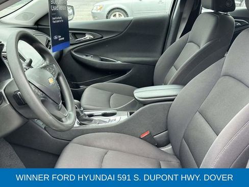Used 2024 Chevrolet Malibu LT FWD image 9