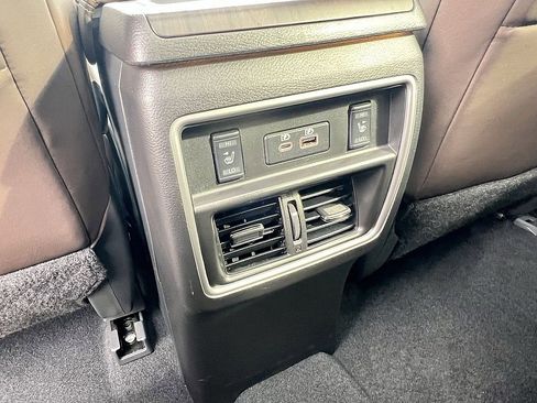 Used 2021 Nissan Murano Platinum w/ Cargo Package image 12