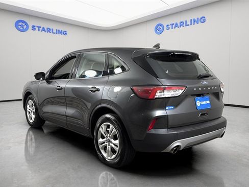 Used 2020 Ford Escape S image 5