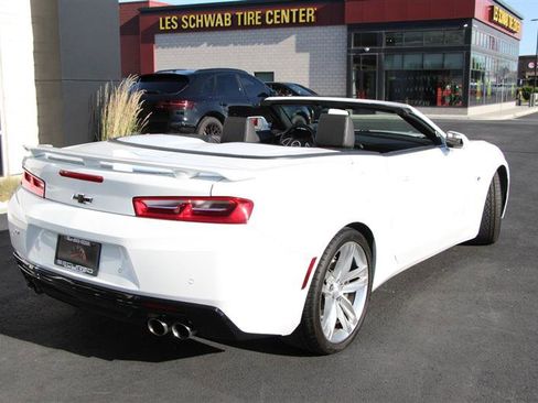 Used 2017 Chevrolet Camaro SS RWD image 13