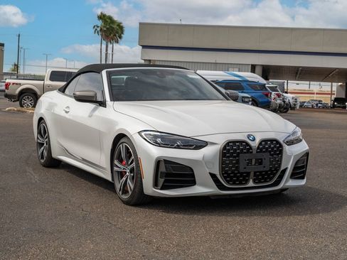 Used 2021 BMW M440i Convertible w/ Premium Package image 1