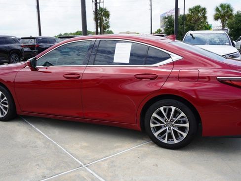 Used 2022 Lexus ES 350 w/ Premium Package FWD image 5