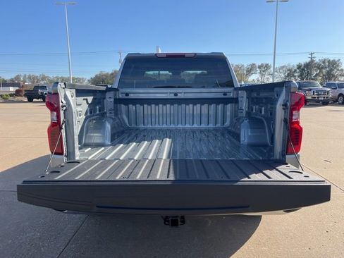 New 2026 Chevrolet Silverado 1500 LT image 7