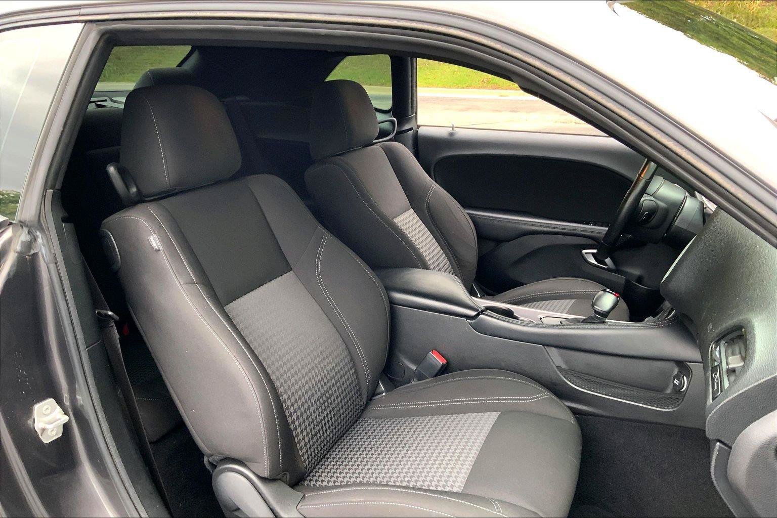 Used 2022 Dodge Challenger SXT w/ Blacktop Package RWD image 5