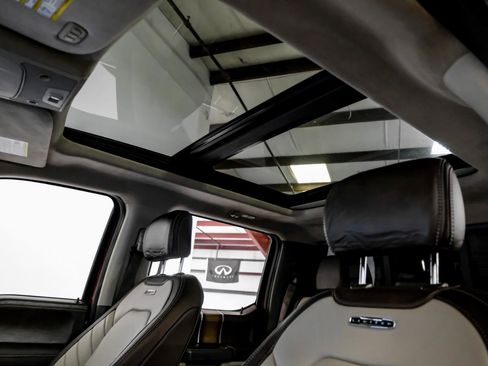 Used 2019 Ford F150 Limited w/ Trailer Tow Package image 5