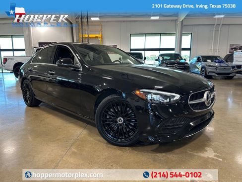 Used 2022 Mercedes-Benz C 300 4MATIC Sedan image 1