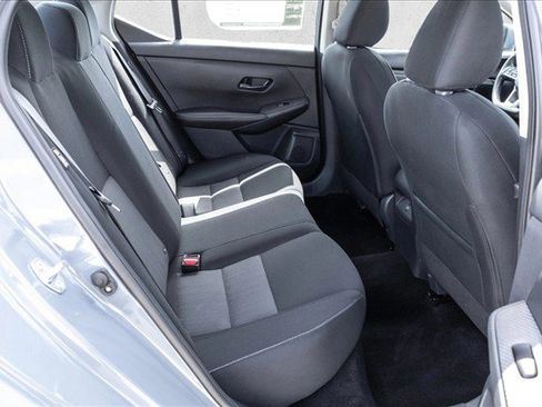Used 2025 Nissan Sentra SV FWD image 22