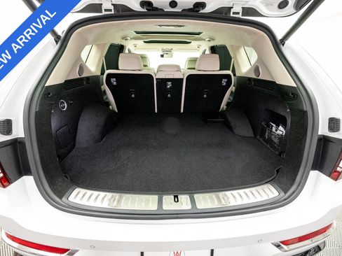Used 2024 Genesis GV80 3.5T w/ Prestige Package AWD/4WD image 38