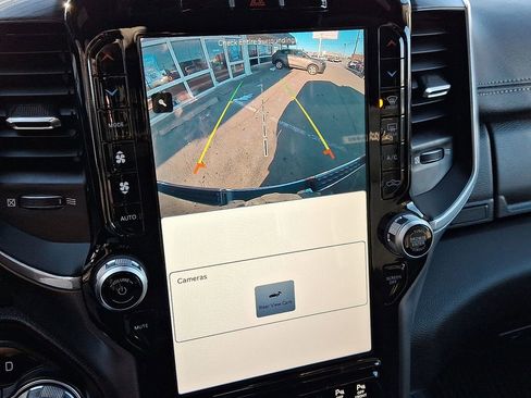 Used 2023 RAM 1500 Laramie image 22