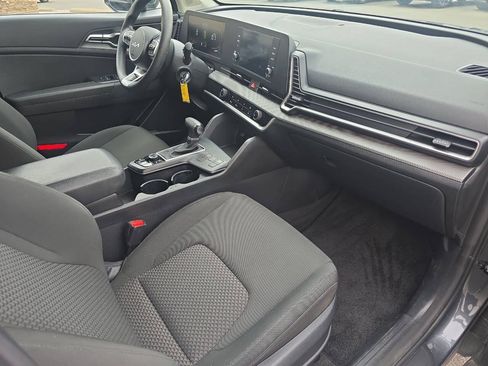 Used 2023 Kia Sportage LX AWD/4WD image 25