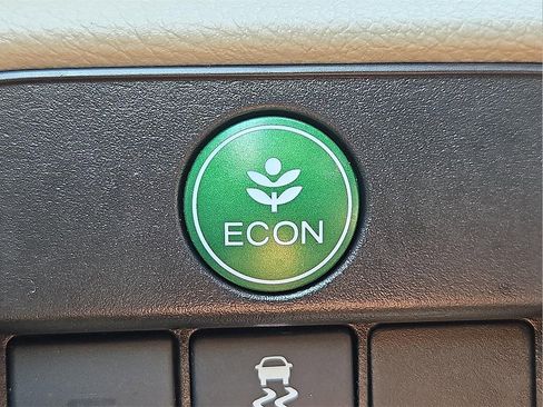 Used 2016 Honda Accord EX-L image 22