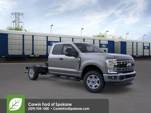 New 2026 Ford F350 XLT image 1