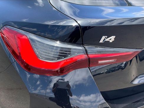 Used 2023 BMW i4 eDrive35 w/ Premium Package RWD image 27