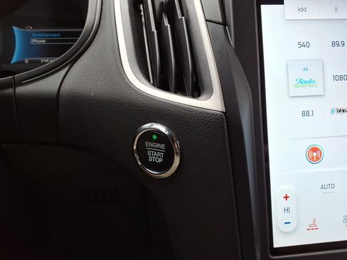 Certified 2023 Ford Edge SEL image 23