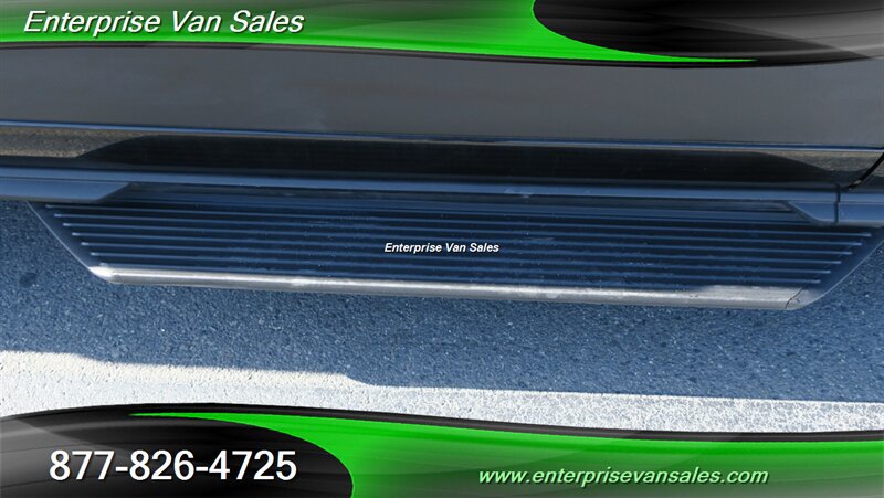 Used 2024 Ford Transit 350 XLT RWD image 12