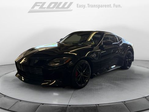 Used 2024 Nissan Z Performance w/ Floor Mat Package image 4