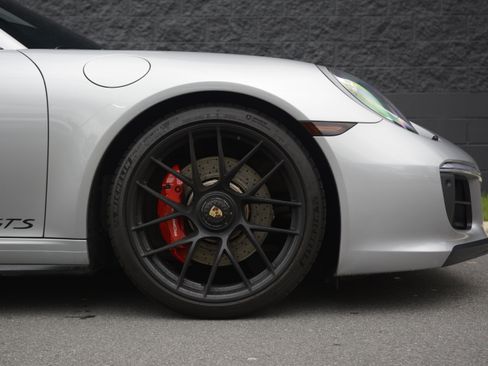 Used 2018 Porsche 911 Carrera GTS RWD image 36