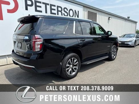 Used 2021 Chevrolet Tahoe LT w/ LT Signature Package AWD/4WD image 4
