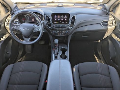 Used 2023 Chevrolet Equinox RS image 18