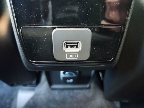 New 2026 Jeep Compass Latitude image 19