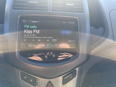 Used 2013 Chevrolet Sonic LS image 21