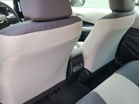 Certified 2025 Toyota Corolla LE FWD image 20