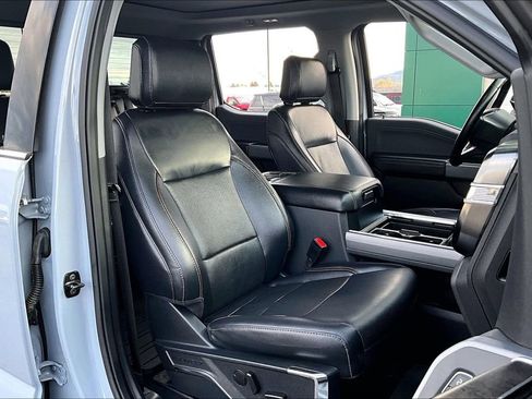 Used 2024 Ford F350 Lariat image 7