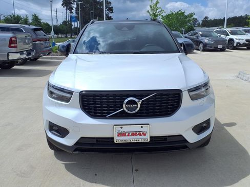 Used 2021 Volvo XC40 T5 R-Design AWD/4WD image 8