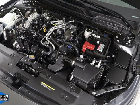 Used 2023 Nissan Altima 2.5 SR image 15