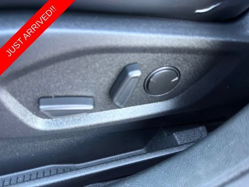Used 2023 Ford Edge SEL w/ Convenience Package AWD/4WD image 16
