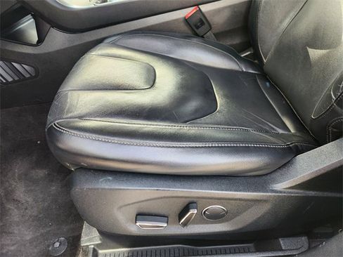 Used 2020 Ford Edge Titanium w/ Equipment Group 301A image 24