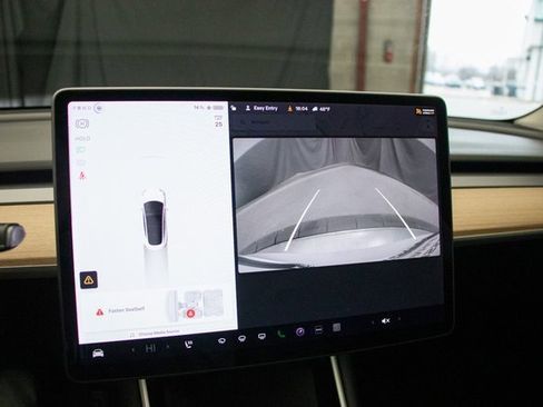 Used 2020 Tesla Model 3 Long Range image 35