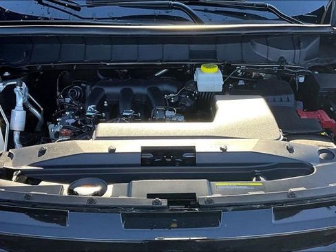 Certified 2025 Nissan Pathfinder Platinum w/ Cargo Package image 28