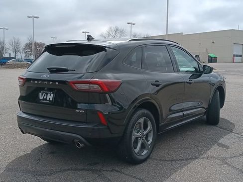 Used 2023 Ford Escape ST-Line w/ Tech Pack #1 AWD/4WD image 30
