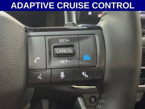 Used 2025 Nissan Rogue SL w/ Tech Package AWD/4WD image 18