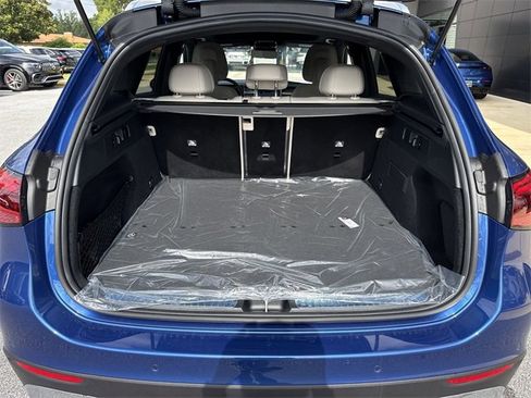 New 2025 Mercedes-Benz GLC 300 GLC 300 image 28