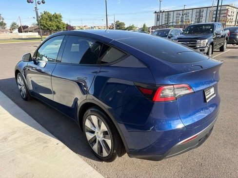 Used 2021 Tesla Model Y Long Range AWD/4WD image 5