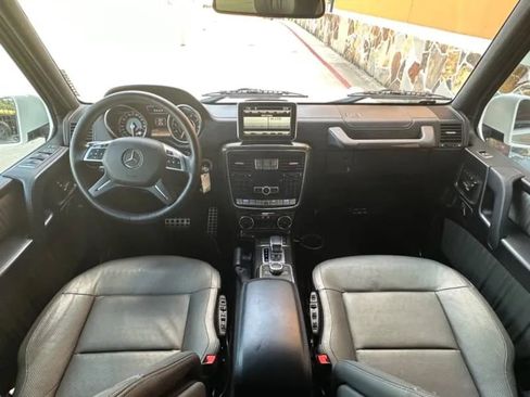 Used 2014 Mercedes-Benz G 63 AMG 4MATIC image 9