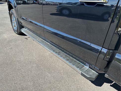 Used 2025 Ford F150 XLT w/ Equipment Group 302A MID image 26