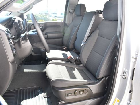 Used 2022 Chevrolet Silverado 1500 Custom Trail Boss w/ LPO, Dark Essentials Package image 20