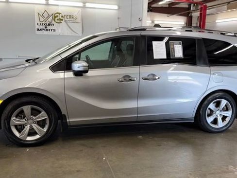 Used 2018 Honda Odyssey EX-L image 9