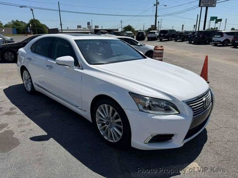 Used 2013 Lexus LS 460 w/ Comfort Pkg RWD image 3