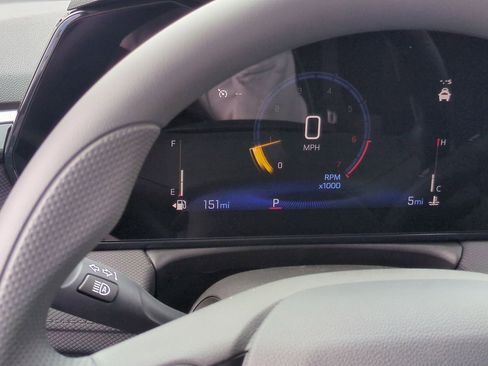 New 2026 Chevrolet TrailBlazer LT w/ Midnight Edition FWD image 12